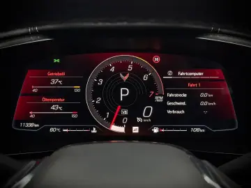 CORVETTE C8 Coupe Stingray 2LT  Targa LIFT HuD Dt.Fzg