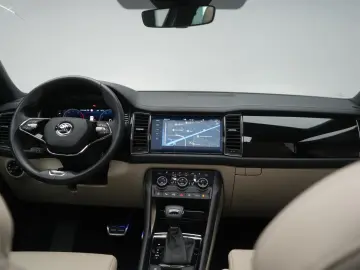 SKODA Kodiaq 2.0 TDI DSG L&K Leder ACC Kamera Canton P