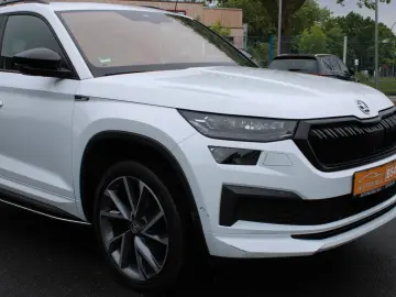 SKODA Kodiaq Sportline NAVI 1 HAND KAM LED HEAD-UP