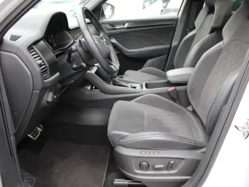 SKODA Kodiaq Sportline NAVI 1 HAND KAM LED HEAD-UP