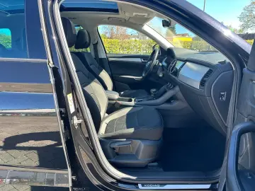 SKODA Kodiaq 2.0TDI Tour4x4 AID MTRX SIDE PANO 360 19