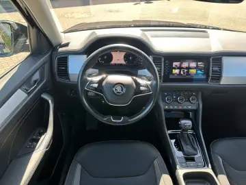 SKODA Kodiaq 2.0TDI Tour4x4 AID MTRX SIDE PANO 360 19