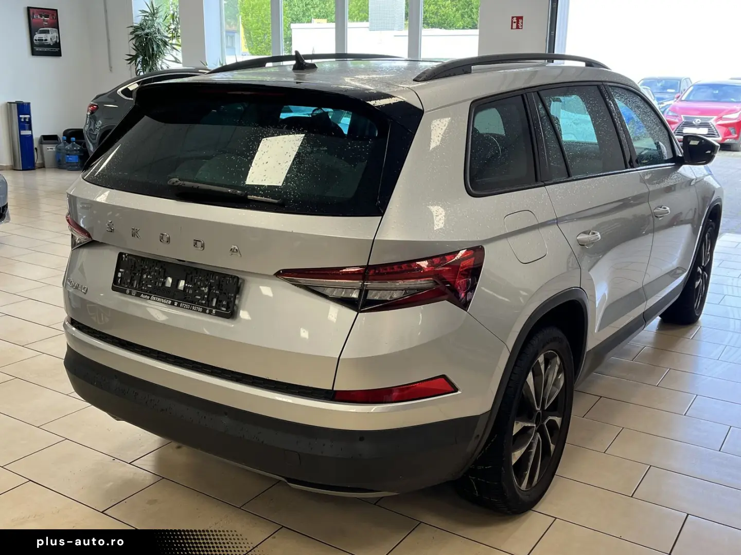 SKODA Kodiaq Tour S-Dach 360 Cam CarPlay 4xSHZ Navi 1H