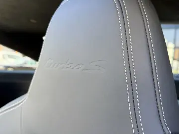 PORSCHE 911 992 Turbo S KERAMIK MWST APP