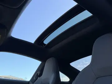 PORSCHE 911 992 Turbo S KERAMIK MWST APP