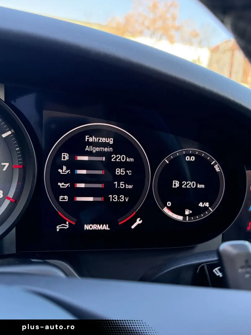 PORSCHE 911 992 Turbo S KERAMIK MWST APP