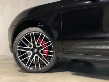 PORSCHE Macan S   Standheizung   Panorama Dachsystem