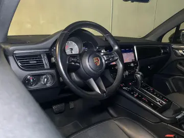 PORSCHE Macan S   Standheizung   Panorama Dachsystem