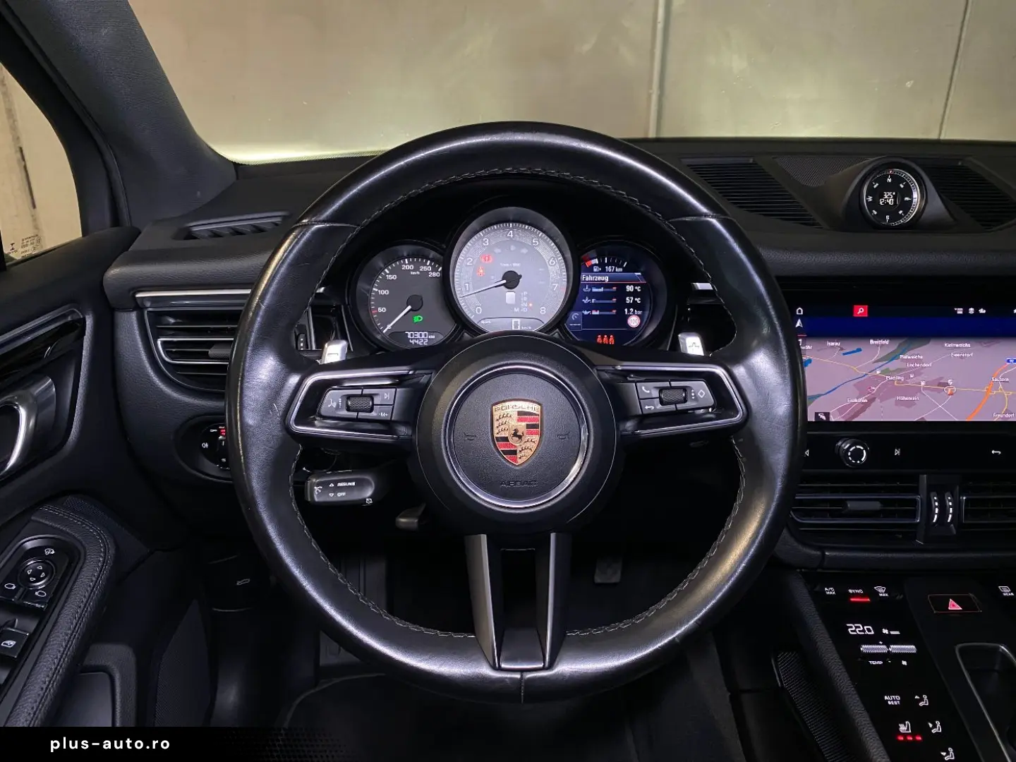 PORSCHE Macan S   Standheizung   Panorama Dachsystem