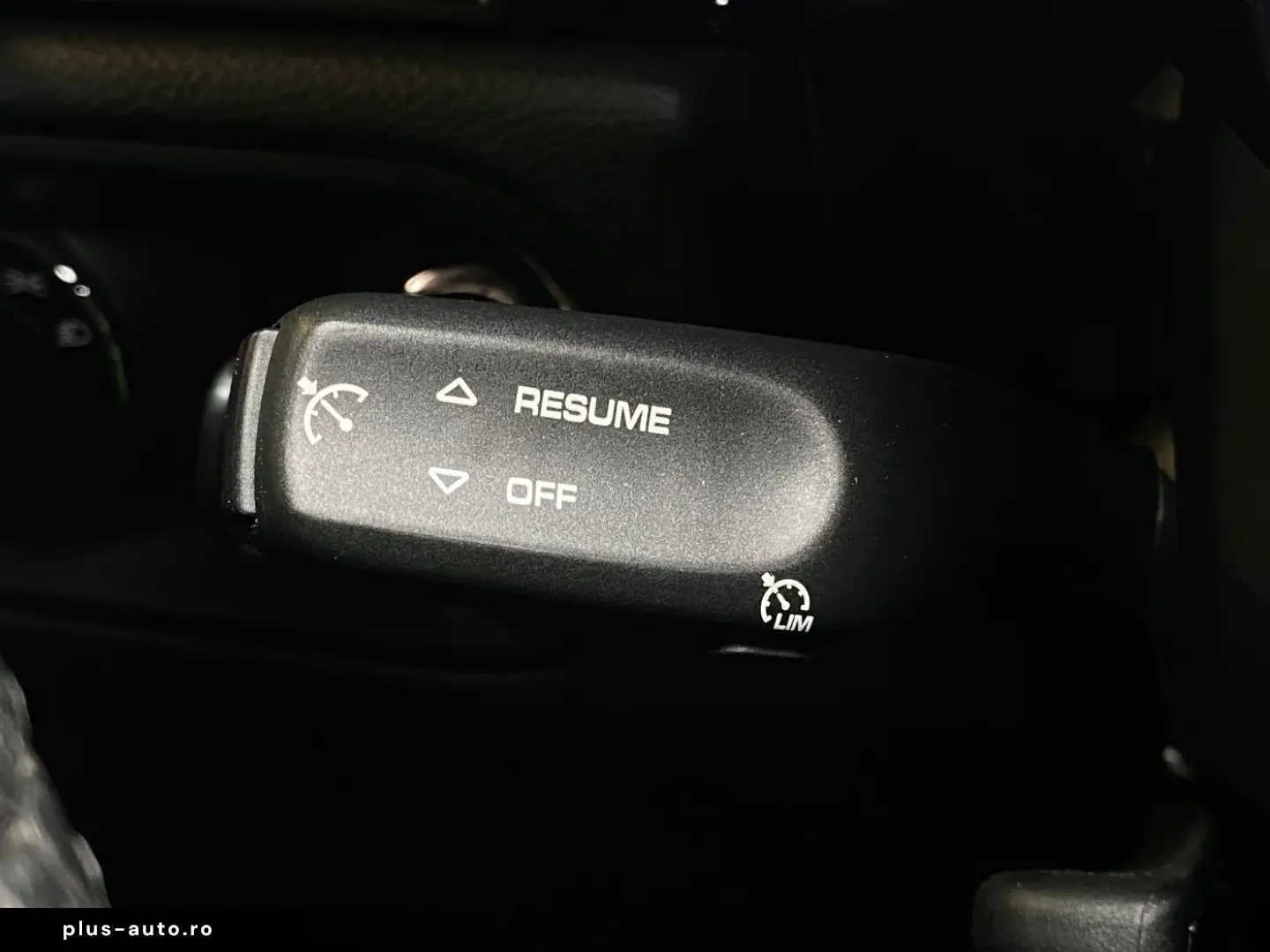 PORSCHE Macan S   Standheizung   Panorama Dachsystem
