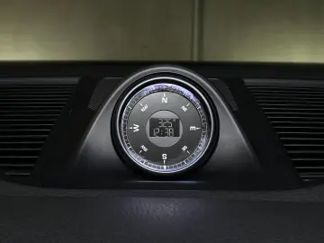 PORSCHE Macan S   Standheizung   Panorama Dachsystem