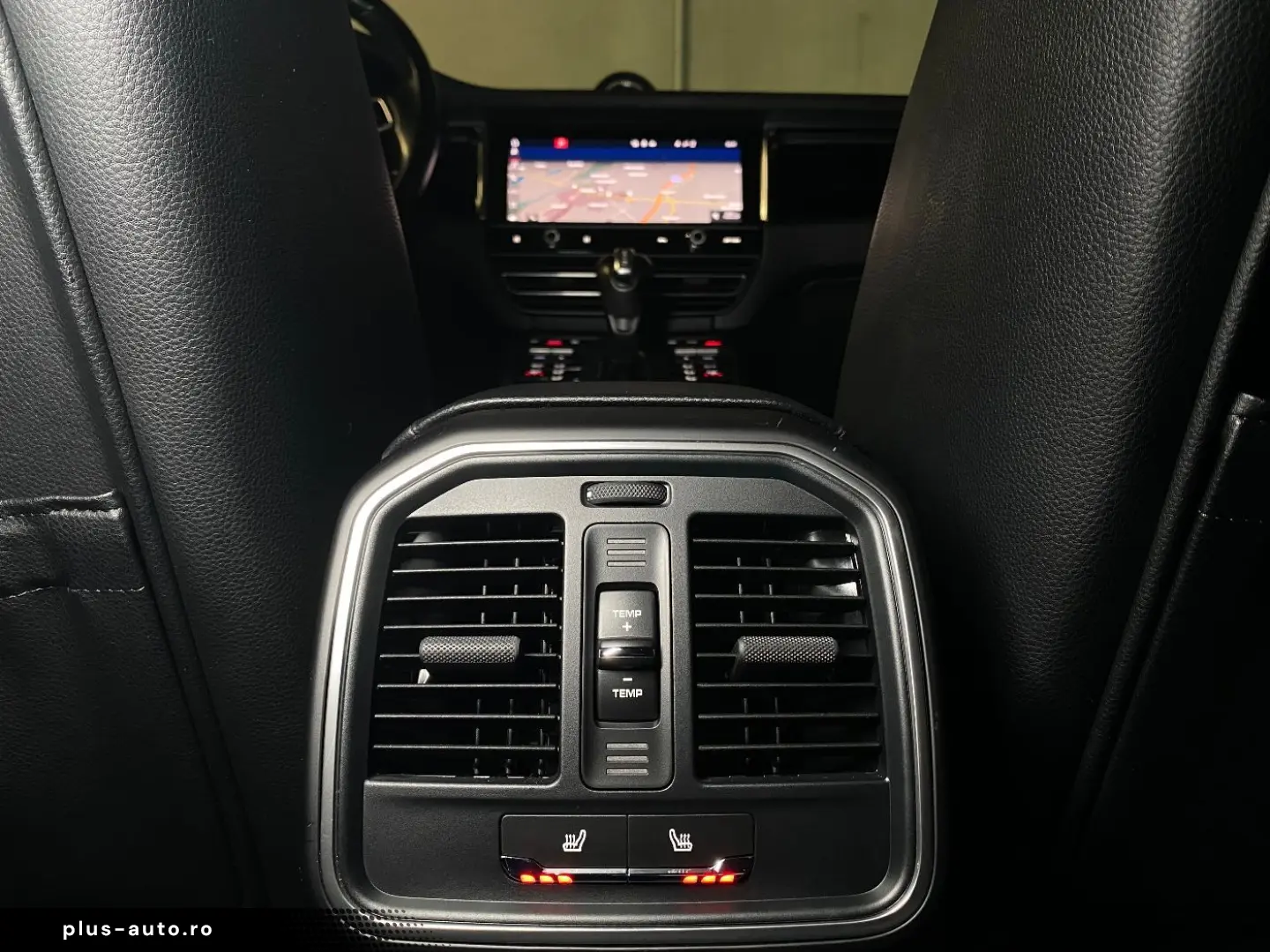 PORSCHE Macan S   Standheizung   Panorama Dachsystem
