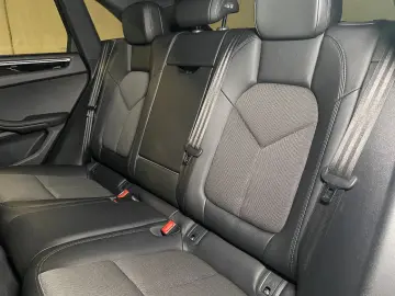 PORSCHE Macan S   Standheizung   Panorama Dachsystem