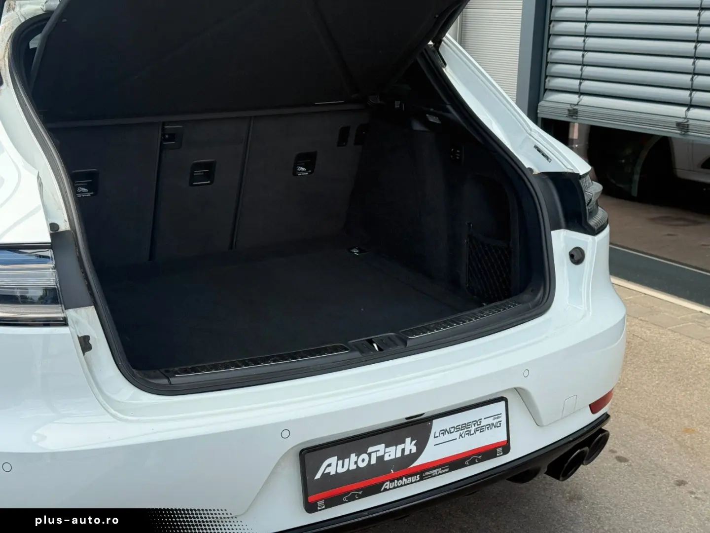 PORSCHE MACAN GTS PANO LUFT AHK CHRONO BOSE ACC 360  LED