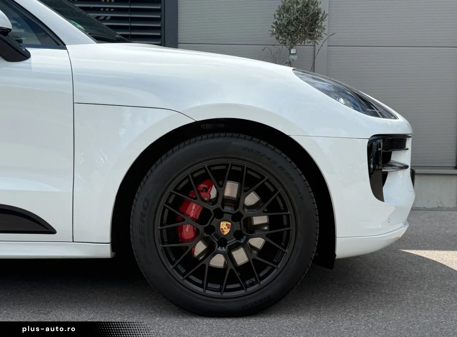 PORSCHE MACAN GTS PANO LUFT AHK CHRONO BOSE ACC 360  LED
