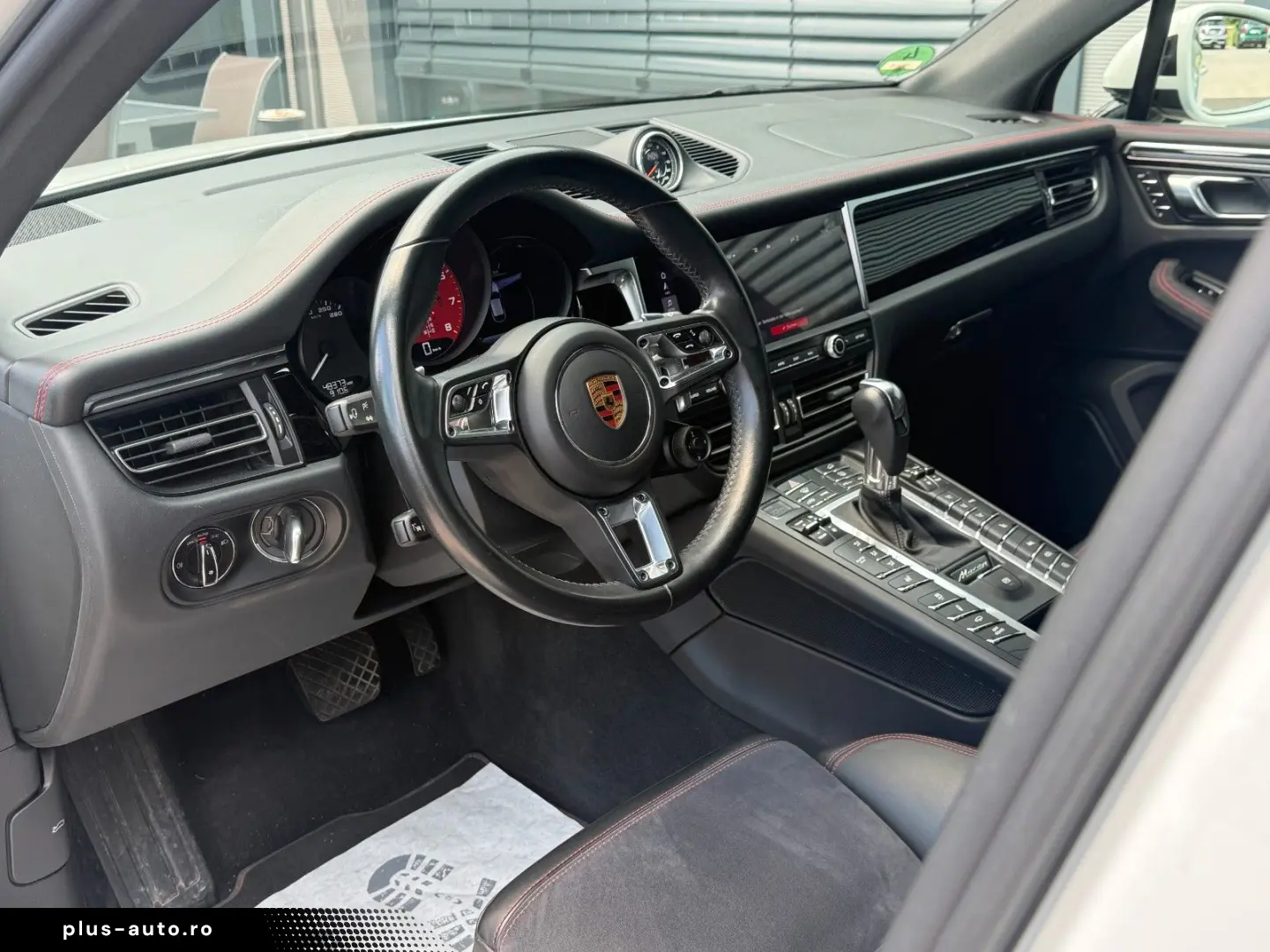 PORSCHE MACAN GTS PANO LUFT AHK CHRONO BOSE ACC 360  LED