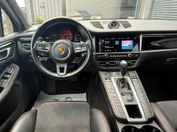 PORSCHE MACAN GTS PANO LUFT AHK CHRONO BOSE ACC 360  LED