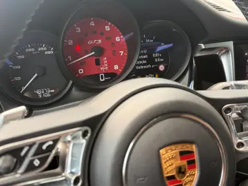 PORSCHE MACAN GTS PANO LUFT AHK CHRONO BOSE ACC 360  LED
