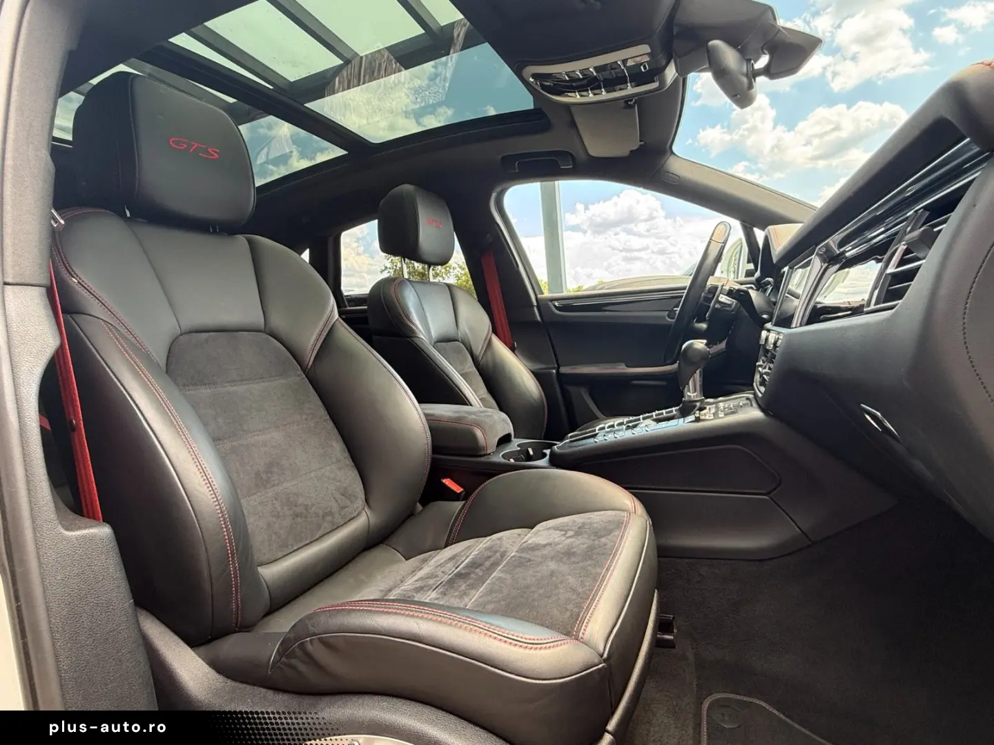 PORSCHE MACAN GTS PANO LUFT AHK CHRONO BOSE ACC 360  LED