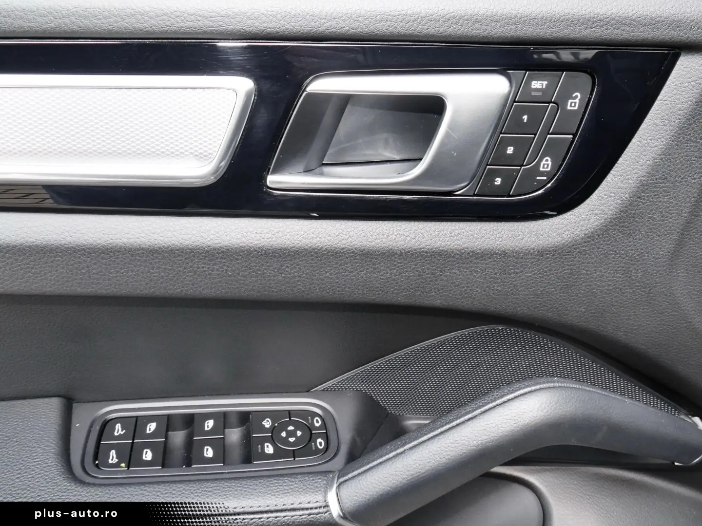 PORSCHE Cayenne Platinum Edition Luft AHZV 360