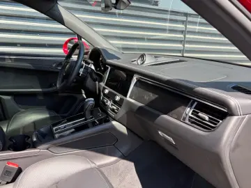 PORSCHE Macan GTS-PANO-CHRONO-BOSE-PAS