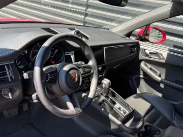 PORSCHE Macan GTS-PANO-CHRONO-BOSE-PAS