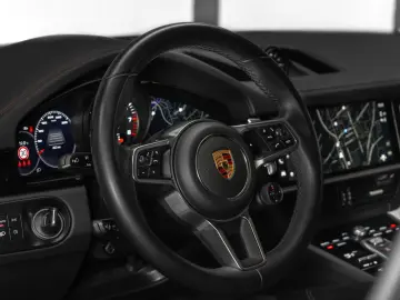 PORSCHE Cayenne GTS #SportDesign #Approved #Pano #1.Hand