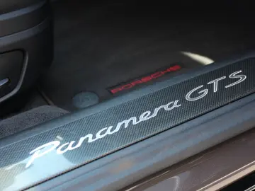 PORSCHE Panamera Sport Turismo GTS Approved HA-Lenk.