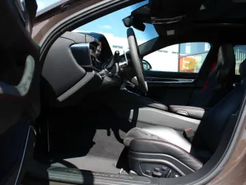 PORSCHE Panamera Sport Turismo GTS Approved HA-Lenk.