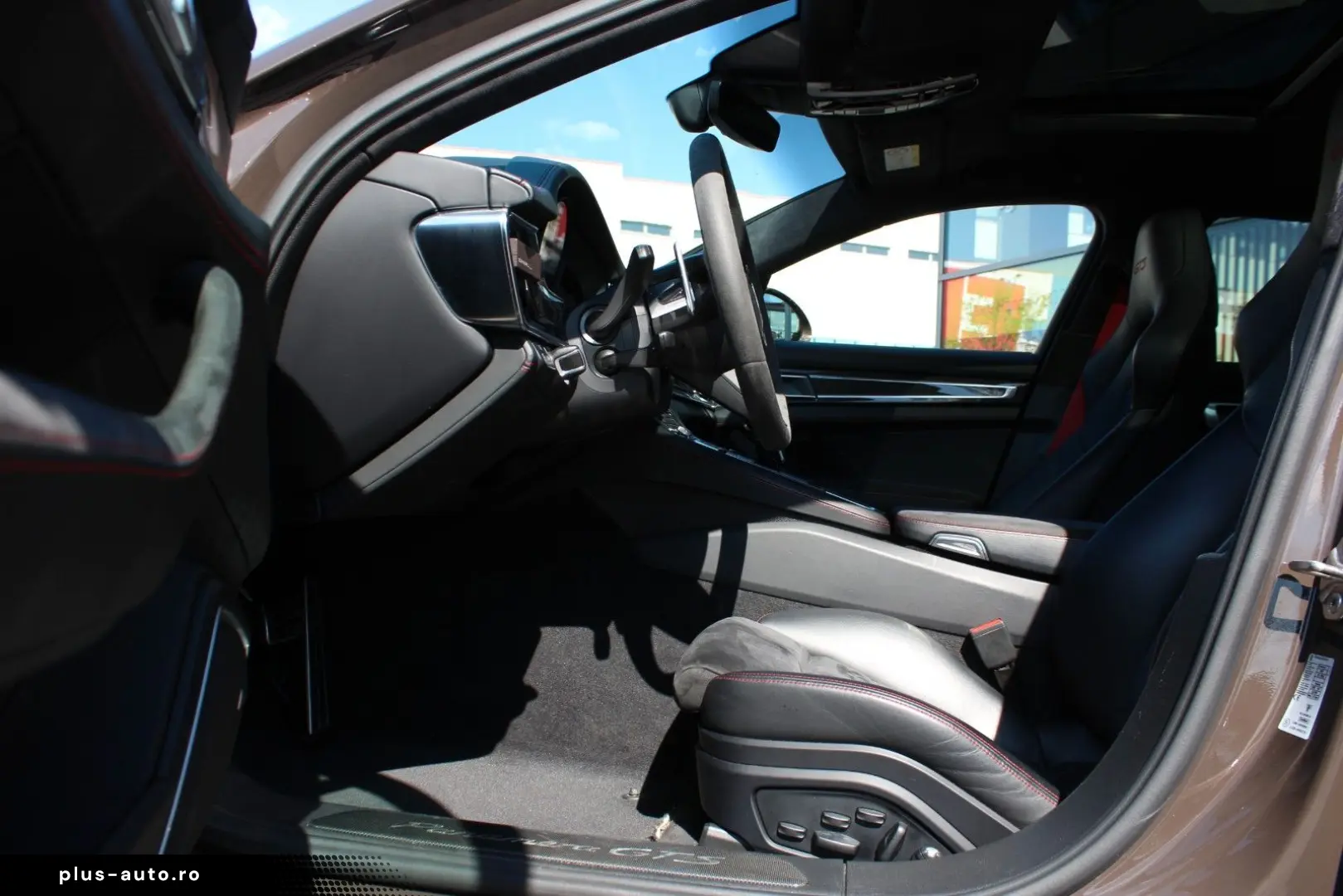 PORSCHE Panamera Sport Turismo GTS Approved HA-Lenk.