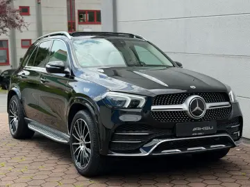 MERCEDES-BENZ GLE 350 de 4M AMG  PANO HUD 360 AHK 21