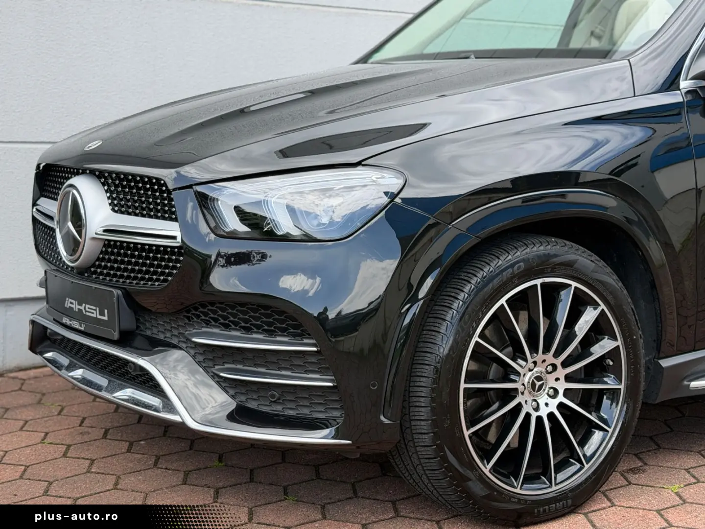 MERCEDES-BENZ GLE 350 de 4M AMG  PANO HUD 360 AHK 21
