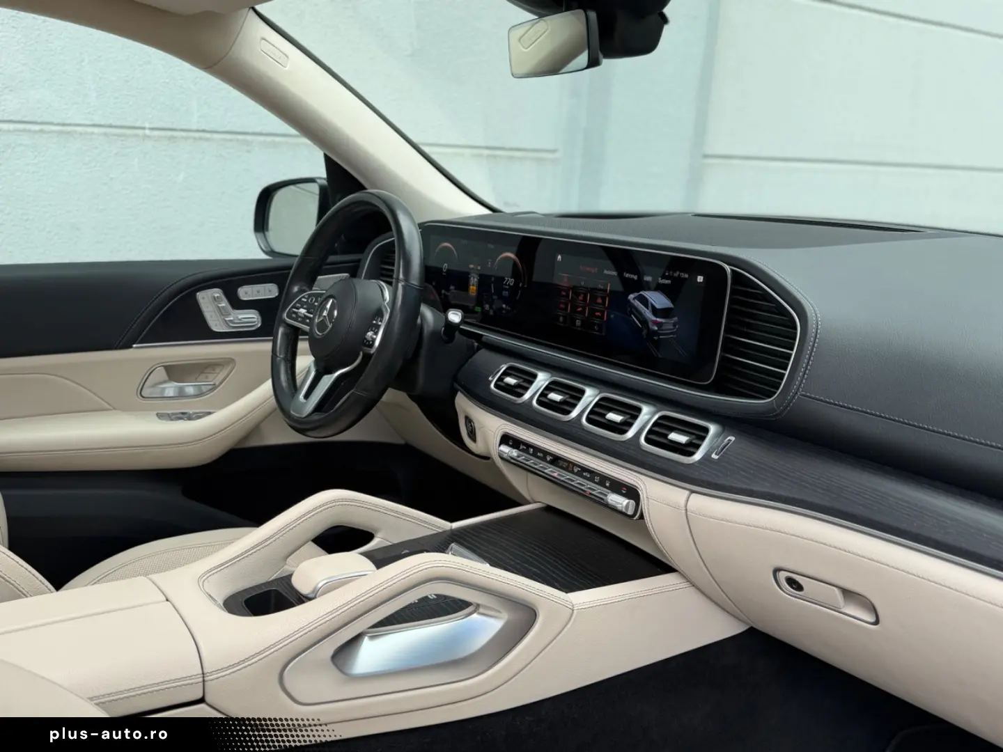 MERCEDES-BENZ GLE 350 de 4M AMG  PANO HUD 360 AHK 21