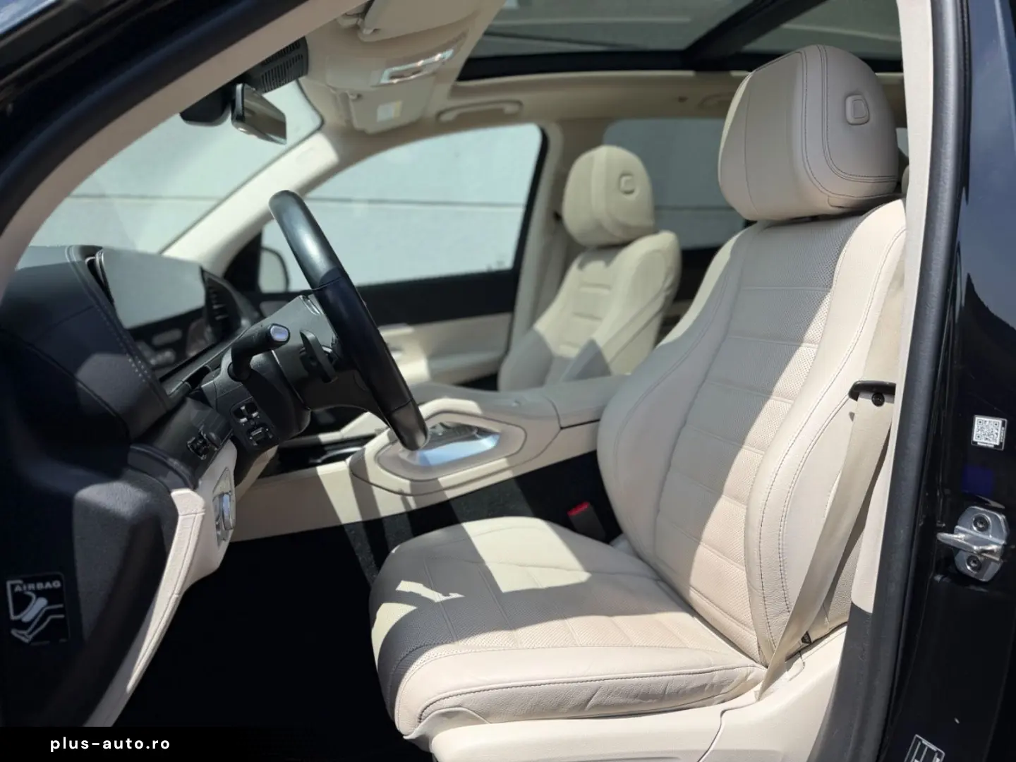 MERCEDES-BENZ GLE 350 de 4M AMG  PANO HUD 360 AHK 21