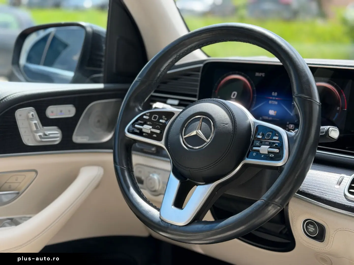 MERCEDES-BENZ GLE 350 de 4M AMG  PANO HUD 360 AHK 21