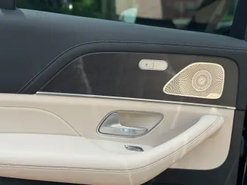 MERCEDES-BENZ GLE 350 de 4M AMG  PANO HUD 360 AHK 21