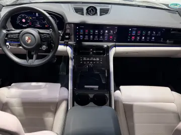 PORSCHE Panamera  Beifahrerdisplay Panorama Chrono BOSE