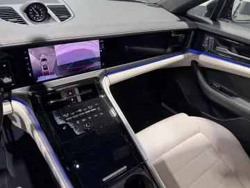 PORSCHE Panamera  Beifahrerdisplay Panorama Chrono BOSE