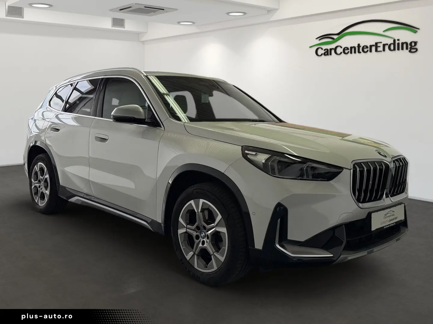 BMW X1 23i xDrive a.LED Navi ACC 360 Pano H&K Leder