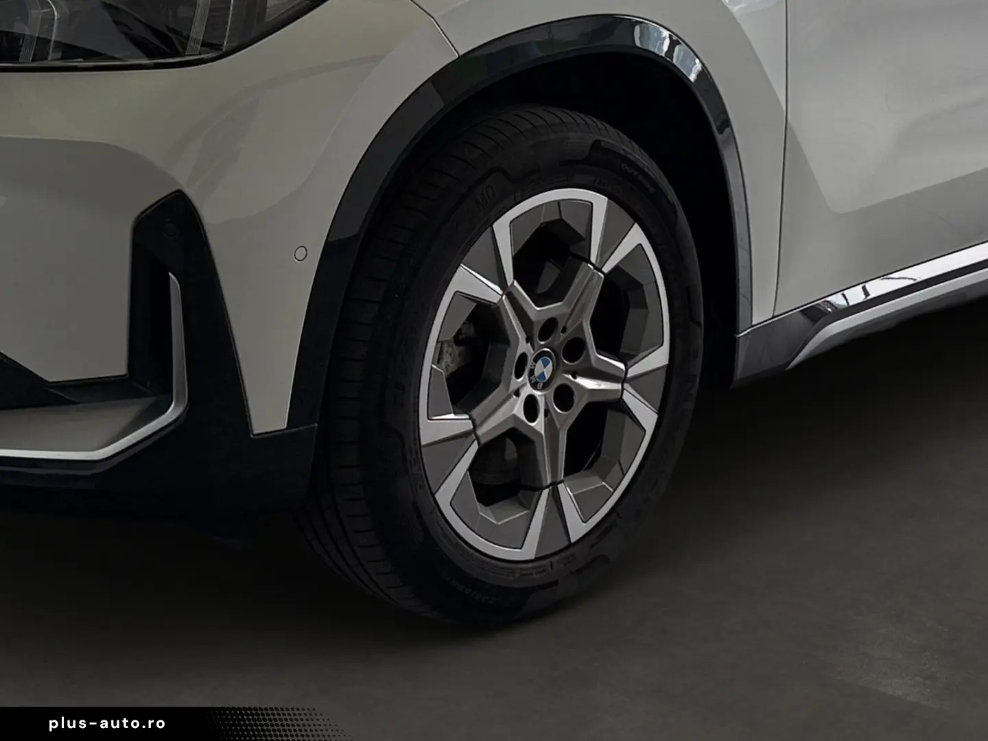 BMW X1 23i xDrive a.LED Navi ACC 360 Pano H&K Leder