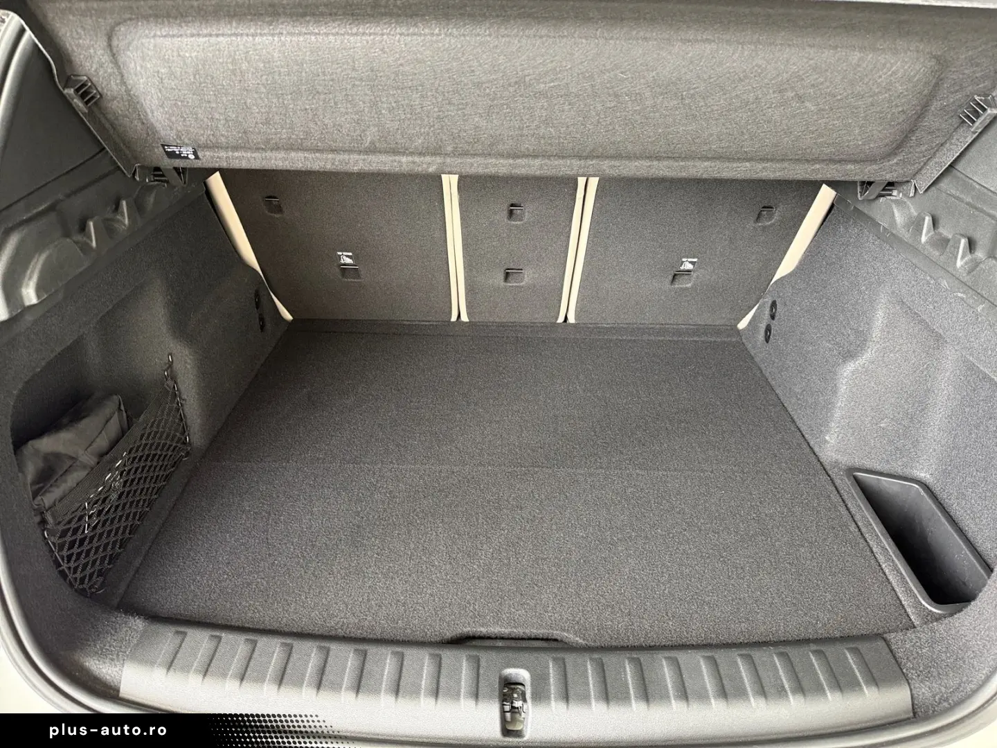 BMW X1 23i xDrive a.LED Navi ACC 360 Pano H&K Leder