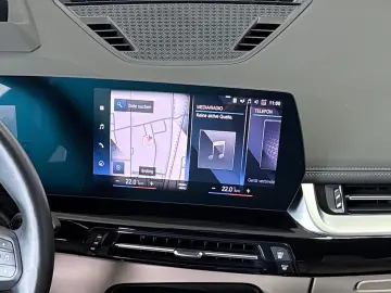 BMW X1 23i xDrive a.LED Navi ACC 360 Pano H&K Leder