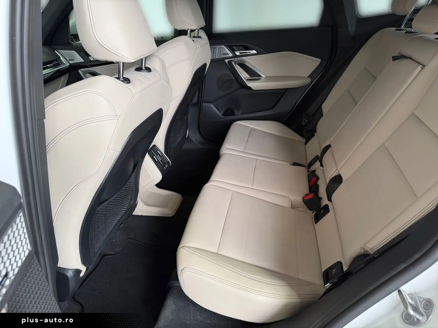 BMW X1 23i xDrive a.LED Navi ACC 360 Pano H&K Leder