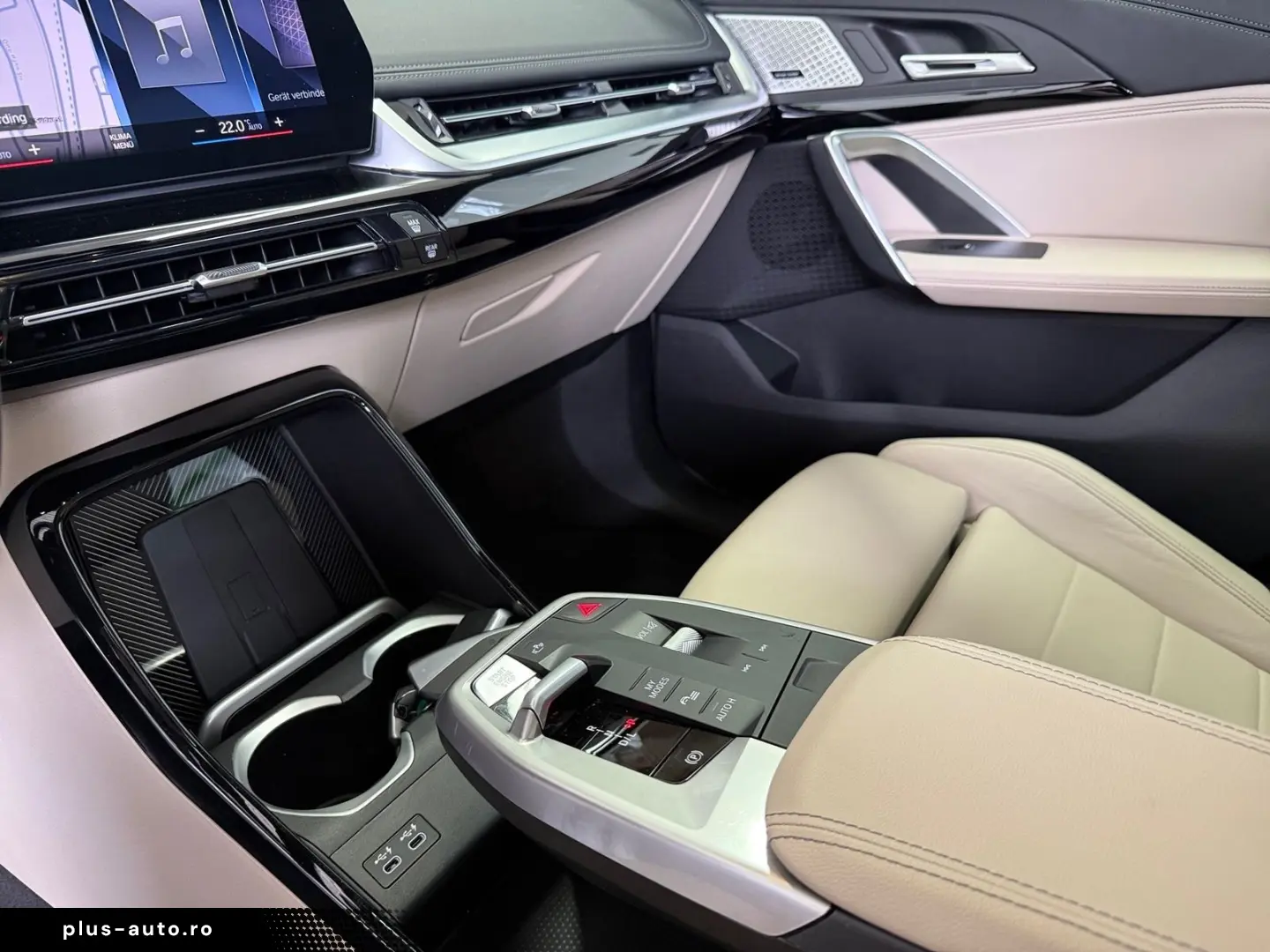 BMW X1 23i xDrive a.LED Navi ACC 360 Pano H&K Leder