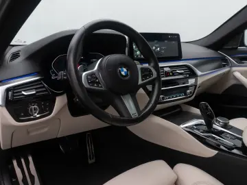 BMW 540d xD M Sport 360  HUD DAB H K Panorama 20Zoll