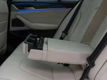 BMW 540d xD M Sport 360  HUD DAB H K Panorama 20Zoll