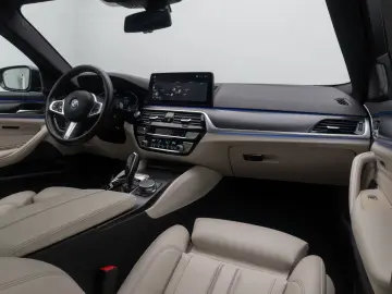 BMW 540d xD M Sport 360  HUD DAB H K Panorama 20Zoll