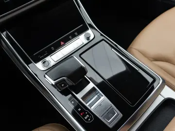 Audi Q7 30 TDI  Mild Hibrid  Perne de aer  LED