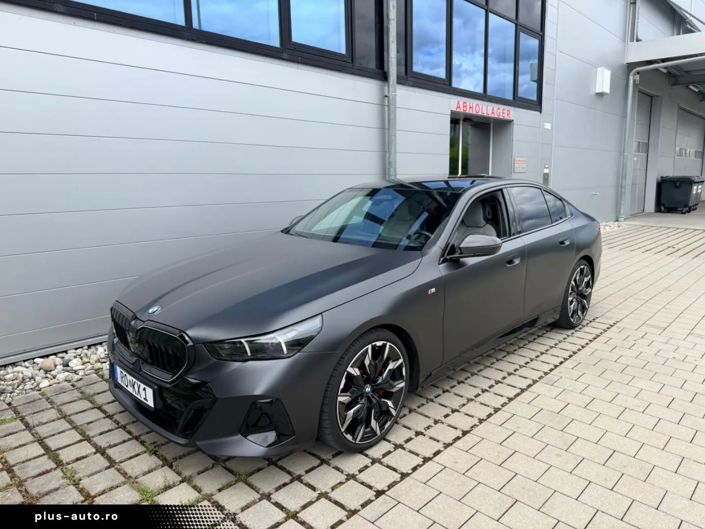 BMW 520d xDrive G60 M-Sport Frozen Mega Optik