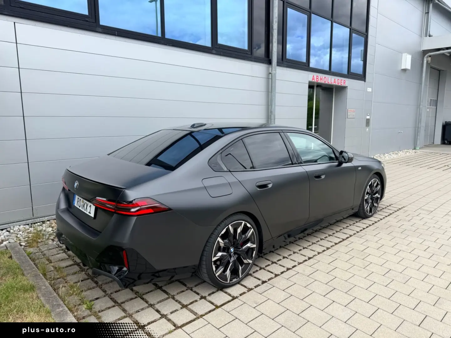 BMW 520d xDrive G60 M-Sport Frozen Mega Optik